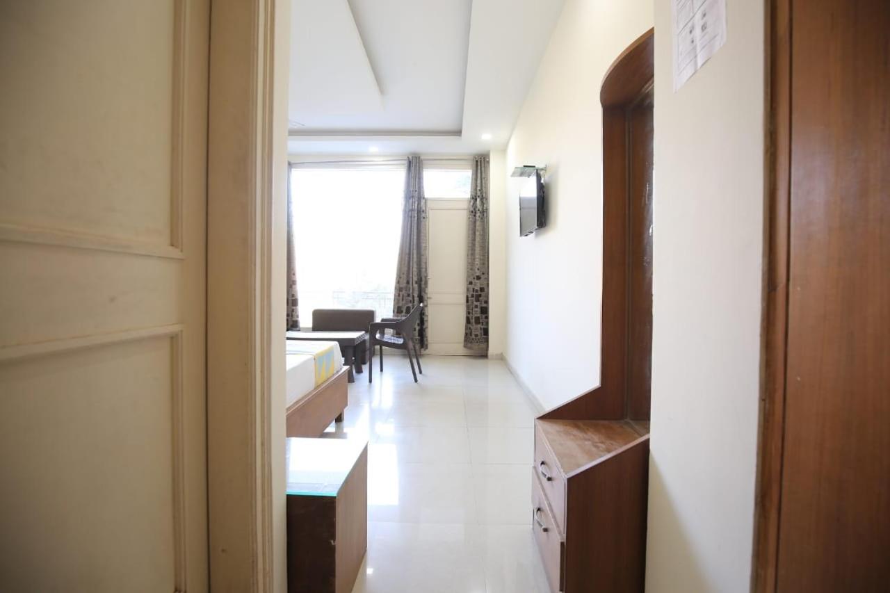 Sky Home Train View Kasauli Exterior photo
